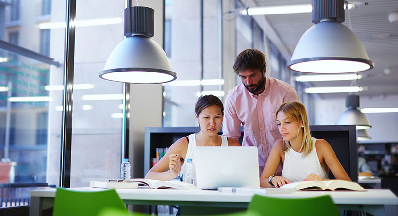 People are discussing about business transformation process